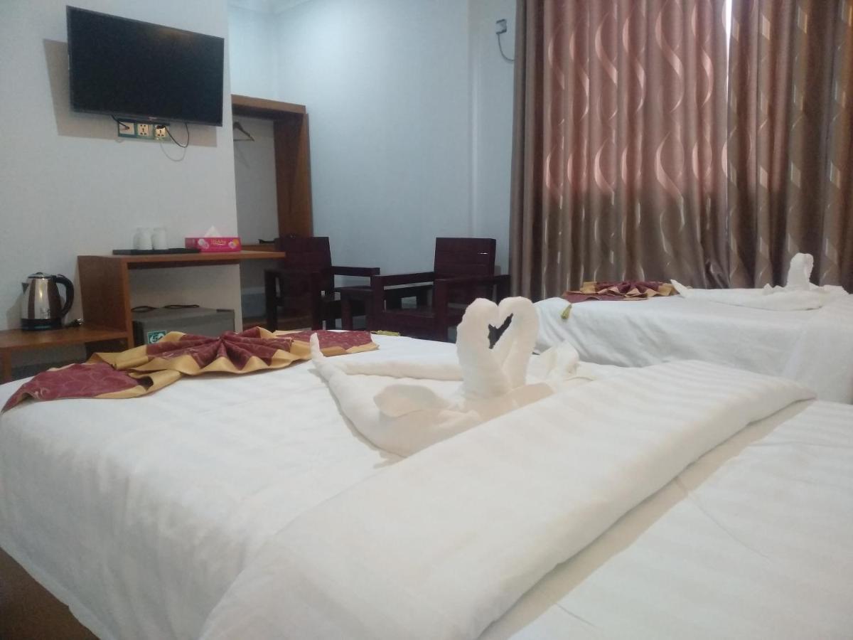 Mandalar May One Hotel Мандалай Экстерьер фото