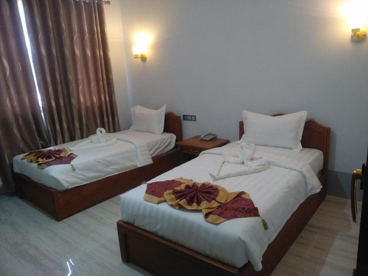 Mandalar May One Hotel Мандалай Экстерьер фото