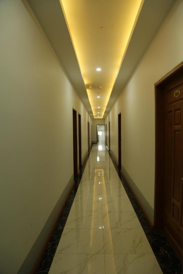 Mandalar May One Hotel Мандалай Экстерьер фото
